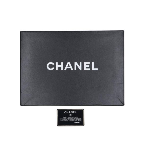 54553 6 Chanel Vintage W Chain Shoulder Bag Black