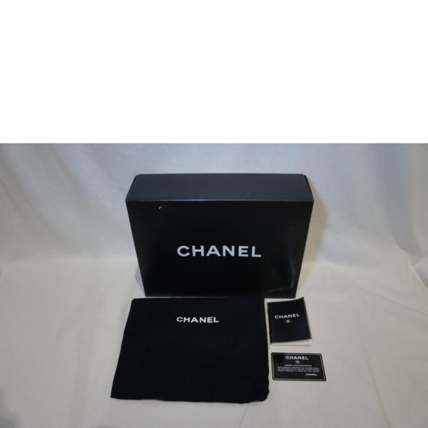 55297 11 Chanel Matelasse Flap Chain Shoulder Bag Black