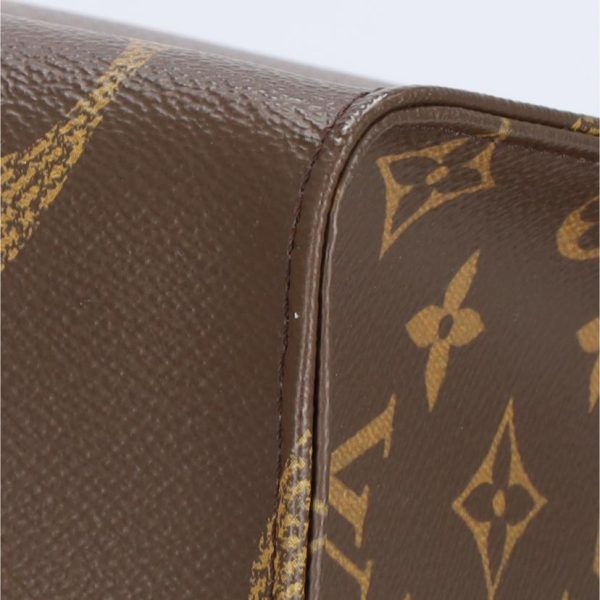 56353 8 Louis Vuitton On the Go GM Bag Monogram Giant Reverse