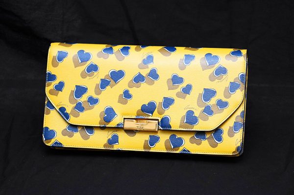 5758 1 Gucci Heart Print Clutch Bag Mustard