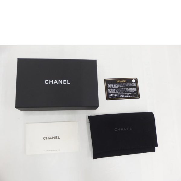 57796 5 Chanel Lambskin Card Case Black