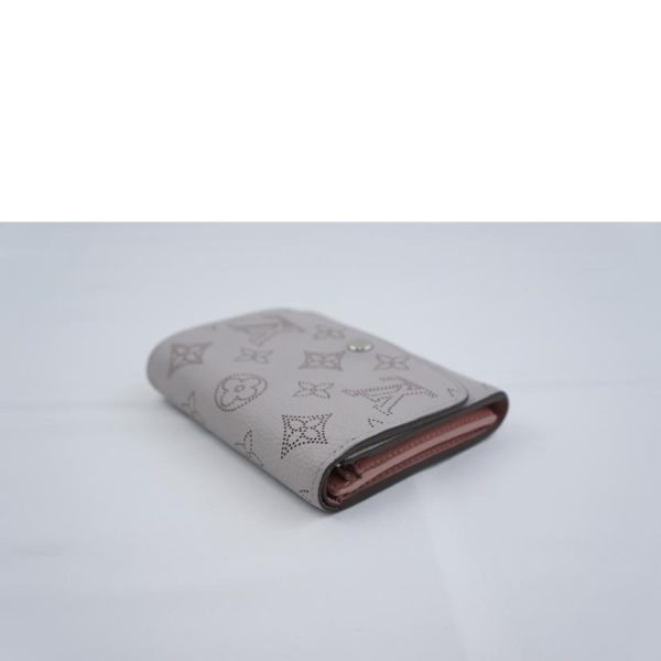 57803 3 Louis Vuitton Portefeuil Mahina Wallet Pink