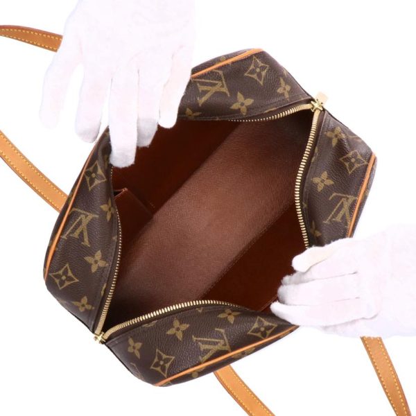 57924 5 Louis Vuitton Cité MM Shoulder Bag Monogram Brown