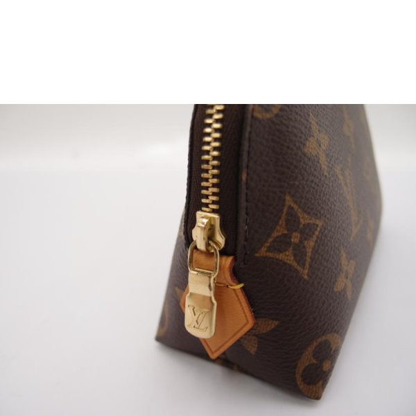 59072 5 Louis Vuitton Pochette Cosmetic Monogram Bag Brown