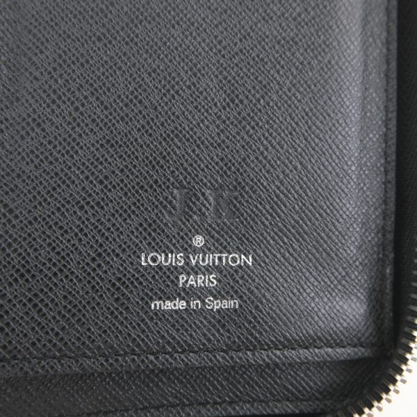 59100302 11 Louis Vuitton Zippy Wallet Vertical M32822 Taiga Black