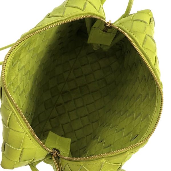 5m69s6e4m6ww 5 Bottega Veneta Loop Intrecciato Crossbody Bag Lime Green