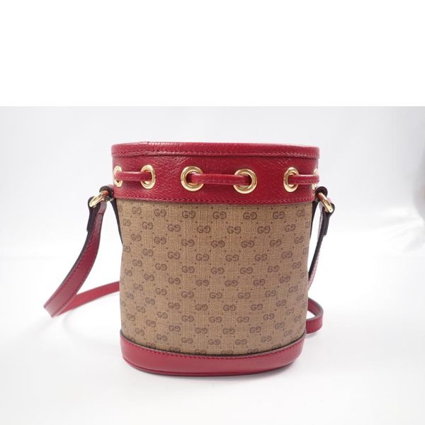 60185 2 Gucci Doraemon Mini Bucket Bag