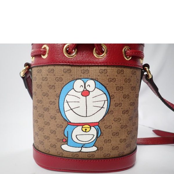 60185 3 Gucci Doraemon Mini Bucket Bag