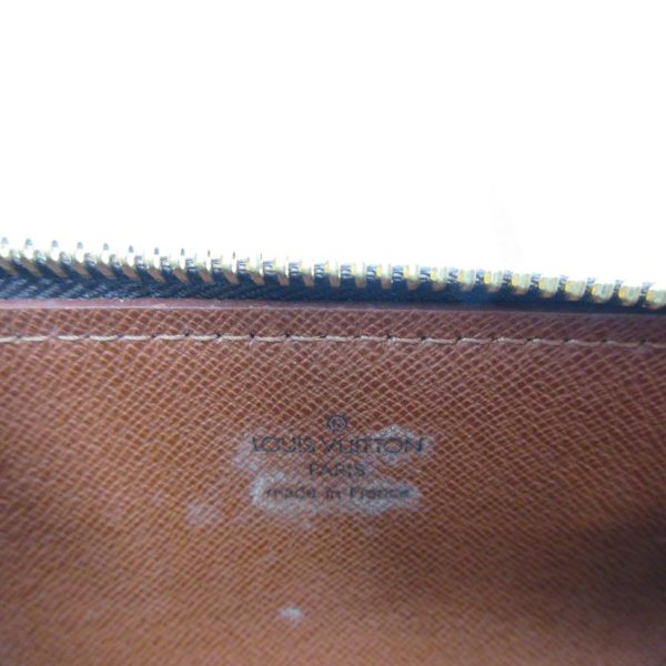 60872 6 Louis Vuitton Papillon 26 Monogram Handbag Brown