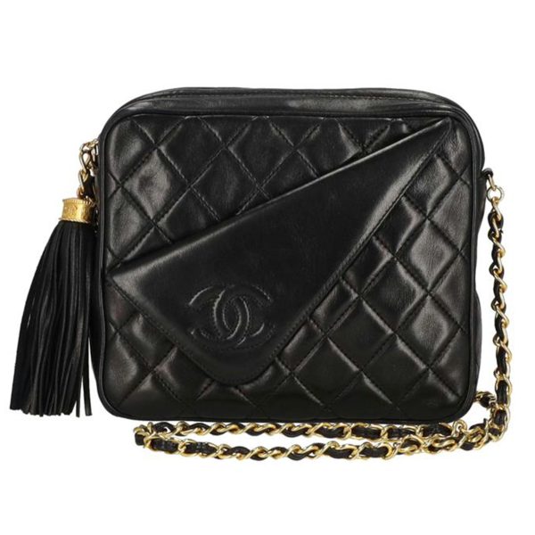 61107 1 Chanel Vintage Matelassé Fringe Chain Shoulder Bag