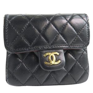 61140249 1 Chanel Coco Shoulder Bag Caviar Skin Black