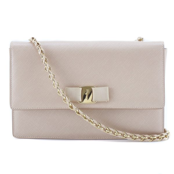 61140317 20 Salvatore Ferragamo Shoulder Bag Vera Calf Beige