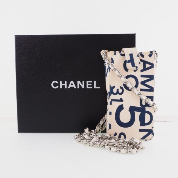 61170416 19 CHANEL Chain Pouch Canvas White Blue