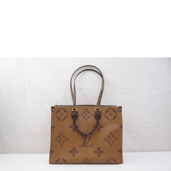 61486 2 Louis Vuitton On the Go GM Tote Bag Monogram Giant