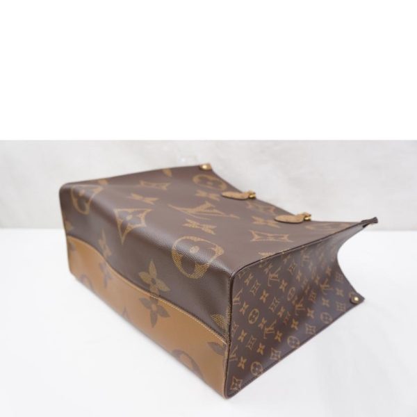 61486 5 Louis Vuitton On the Go GM Tote Bag Monogram Giant