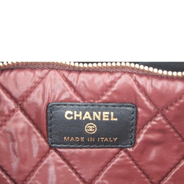 62411 6 Chanel Coco Mark Clamskin Clutch Bag