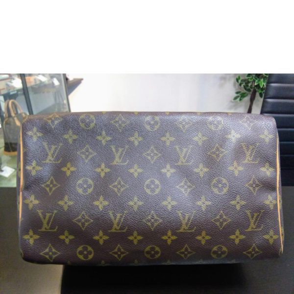 62474 3 Louis Vuitton Speedy 30 Handbag Brown