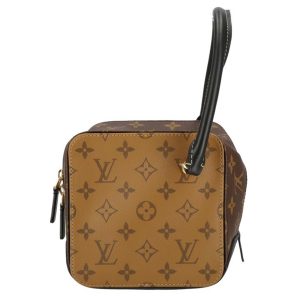 62823 1 Gucci GG Supreme Shoulder Bag Canvas Crossbody Bag