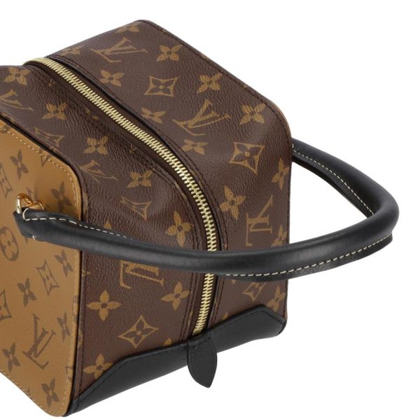 62823 4 Louis Vuitton Monogram Reverse Chain Shoulder Square Bag Brown