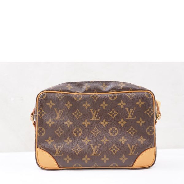 63520 2 Louis Vuitton Trocadero 27 Shoulder Bag Monogram