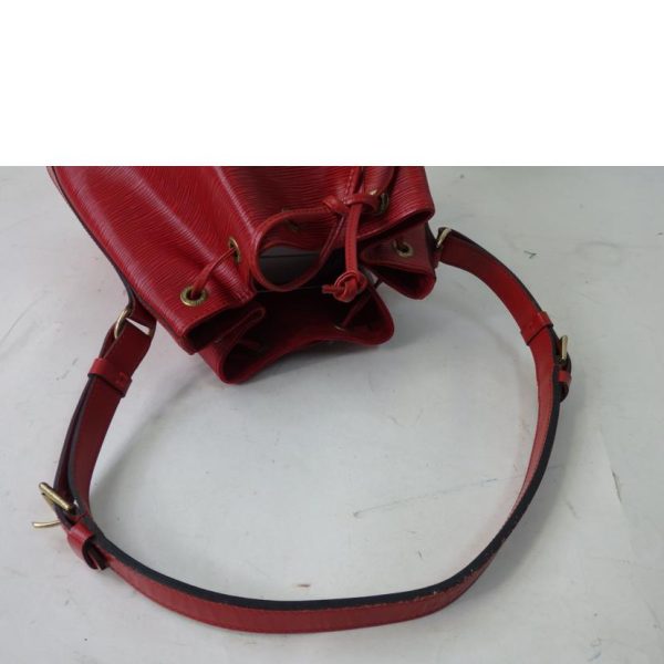 66260 5 Louis Vuitton Petit Noe Epi Handbag Castilian Red