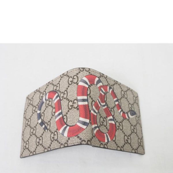 66452 3 GUCCI GG Supreme Snake Print 2 Fold Wallet