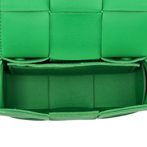 666688vmay13722 5 Bottega Veneta Tri fold Wallet Green