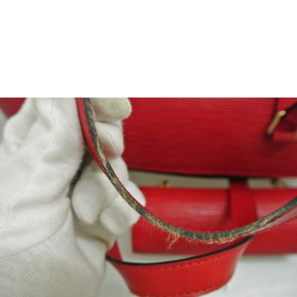 67217 8 Louis Vuitton Soufflot Bag Epi Red