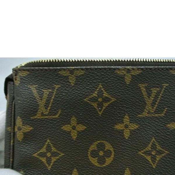 67644 6 Louis Vuitton Pochette Accessoire Monogram