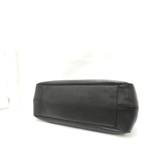 67728 3 Louis Vuitton Passy GM Epi Noir