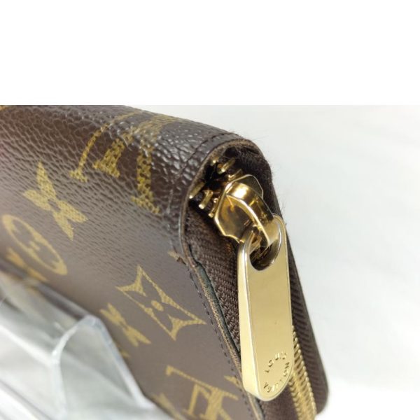 68523 12 LOUIS VUITTON Zippy Wallet Monogram Brown