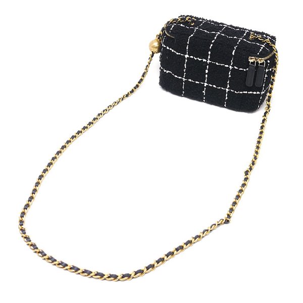 6h0130 2 CHANEL tweed vanity bag chain shoulder black x white gold hardware