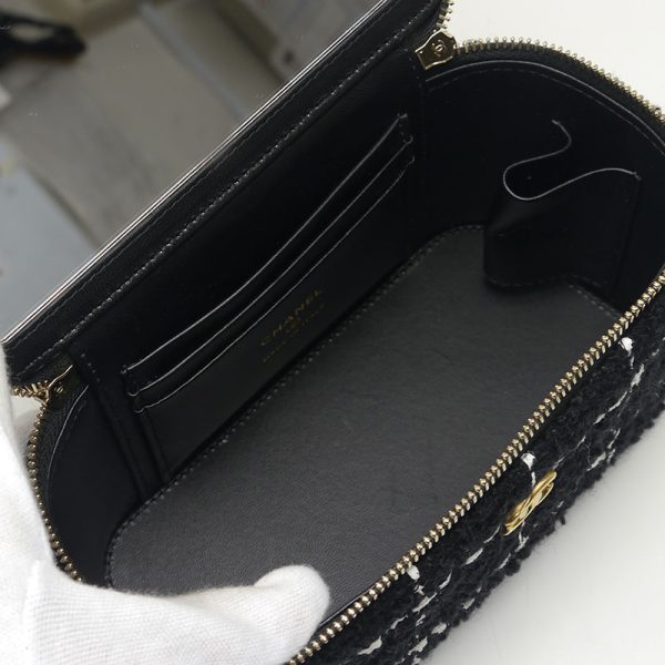 6h0130 7 CHANEL tweed vanity bag chain shoulder black x white gold hardware