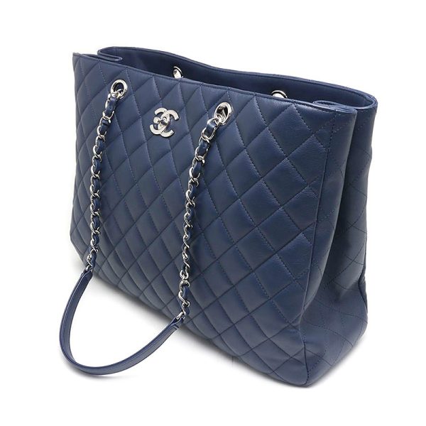 6h0378 2 CHANEL Matelasse Chain Tote Bag A91046 NavyBlue