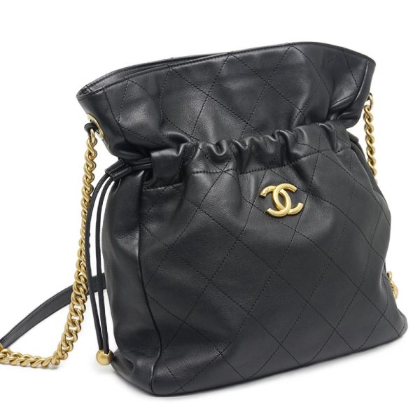 6h0564 3 CHANEL Matelasse drawstring shoulder bag leather black