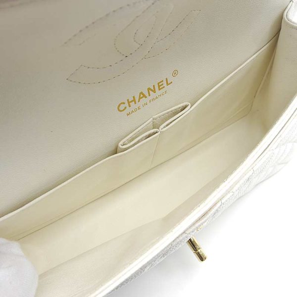 6h0626 10 CHANEL Matelasse 25 Chain Shoulder Bag Caviar Skin White