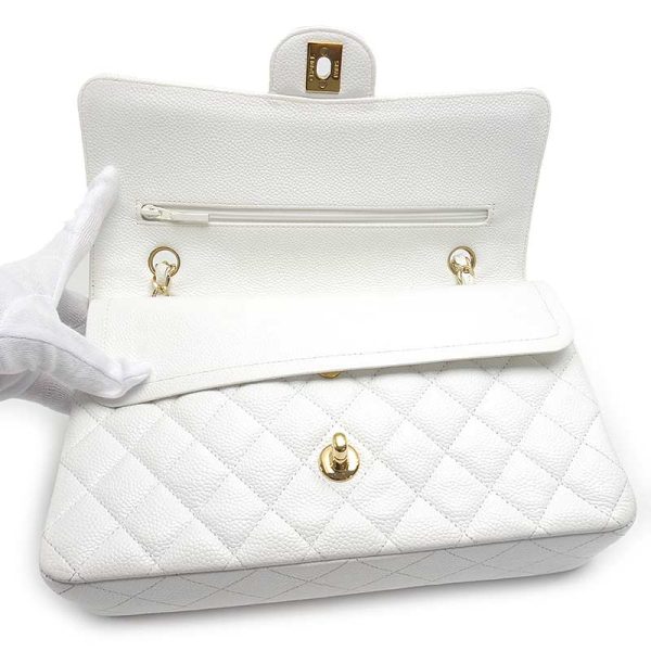 6h0626 8 CHANEL Matelasse 25 Chain Shoulder Bag Caviar Skin White