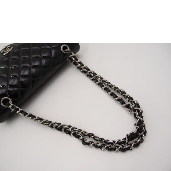 70346 4 Chanel Matelasse Flap Chain Shoulder Black