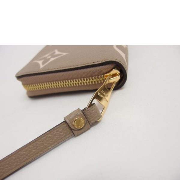 70410 9 Louis Vuitton Zippy Wallet Monogram Unpreinde Wallet