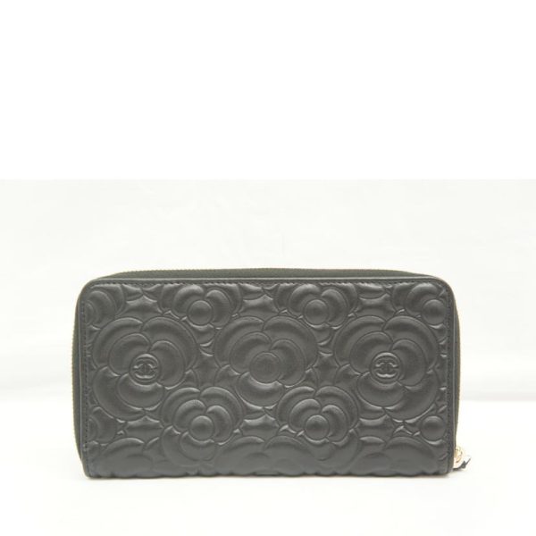 70736 2 Chanel Camellia Embossed Zipper Wallet