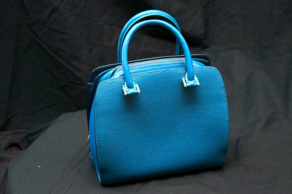 7089 2 Louis Vuitton Epi Pont Neuf Hand Bag Blue