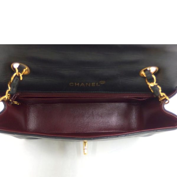 71252 5 CHANEL Matelasse Chain Shoulder Bag Black