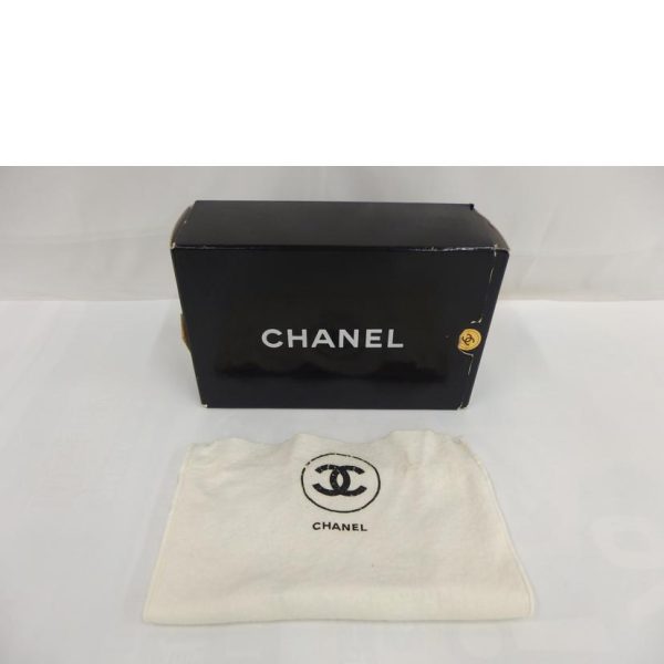 71252 6 CHANEL Matelasse Chain Shoulder Bag Black