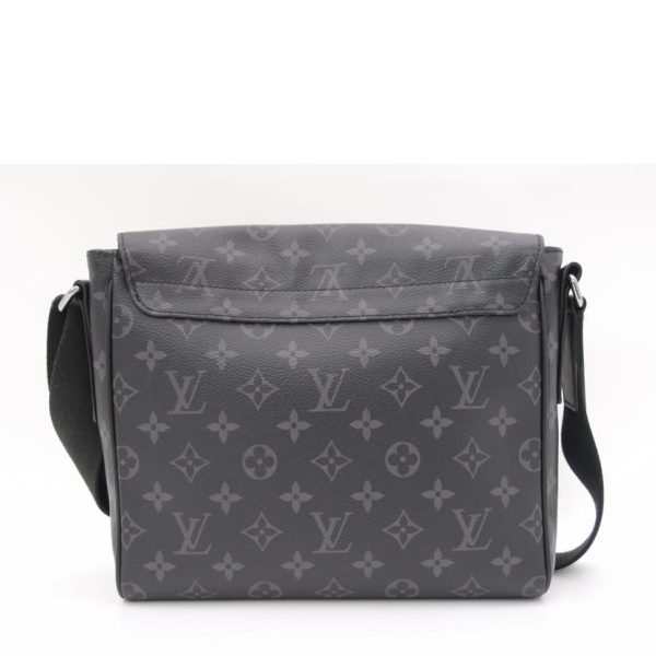 71467 2 Louis Vuitton District PM NM Messenger Bag Monogram Eclipse