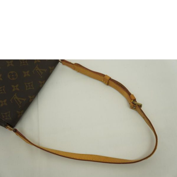 71668 4 Louis Vuitton Musette Salsa Shoulder Bag Monogram Brown