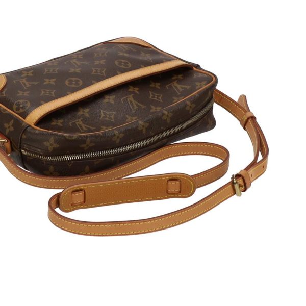 71754 4 Louis Vuitton Trocadero 27 Shoulder Bag Monogram