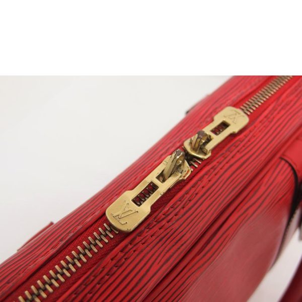 72229 5 Louis Vuitton Porte de Cumin Voyage Epi Leather Bag Red