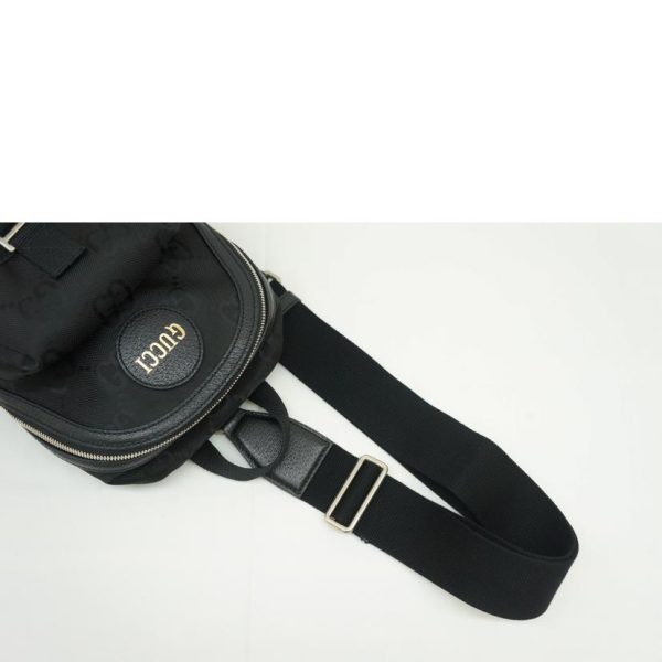 72337 4 Gucci GG Nylon Messenger Bag Black