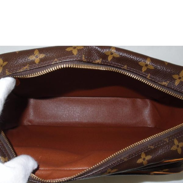 72415 5 Louis Vuitton Nile Monogram Bag Brown