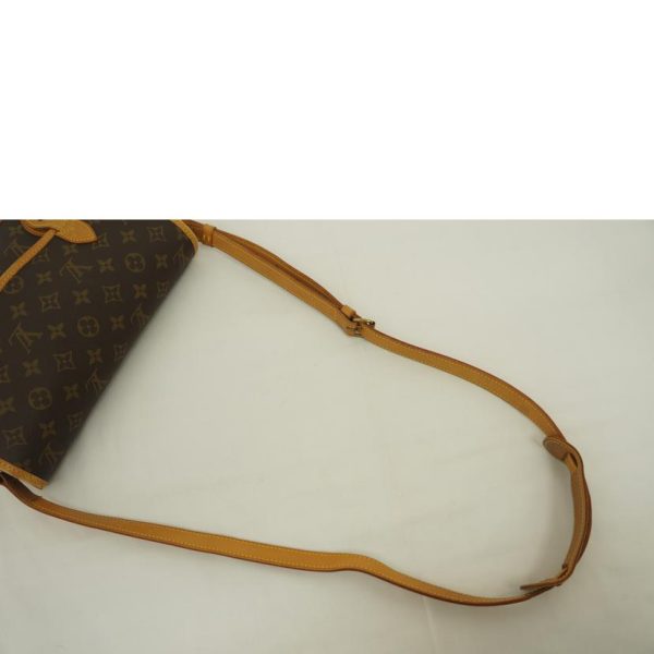 72634 4 Louis Vuitton Givessiére MM Shoulder Bag Monogram Brown